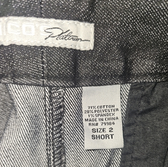 Chino Platinum Dark Wash Jeans Size 2 Short - Picture 4 of 4